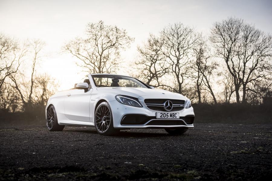  Mercedes-AMG C63 S Cabriolet 2016 года  (UK) (фото 18 из 30)